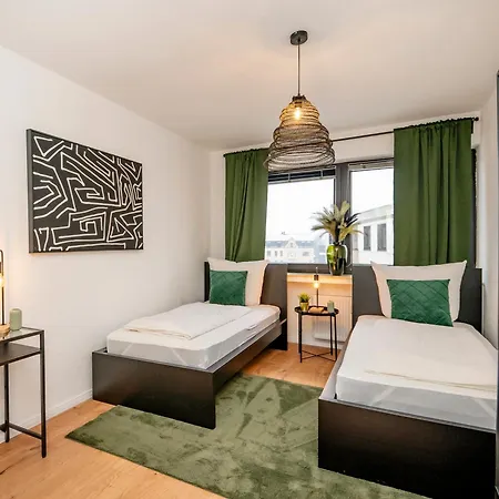 Kurzzeitglueck 24 H Self Check-in Mh03 *