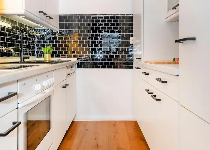 Apartment Kurzzeitglück 24 H Self Check-in Mh03 *