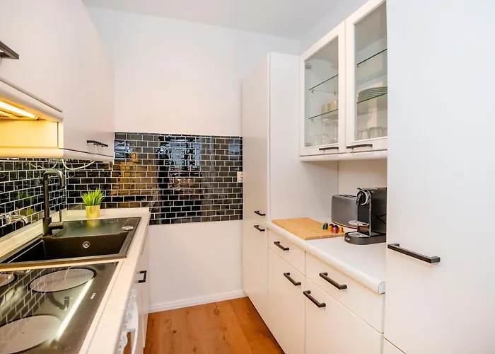 Apartment Kurzzeitglück 24 H Self Check-in Mh03 *